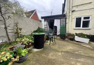 Photo 15- click for photo gallery